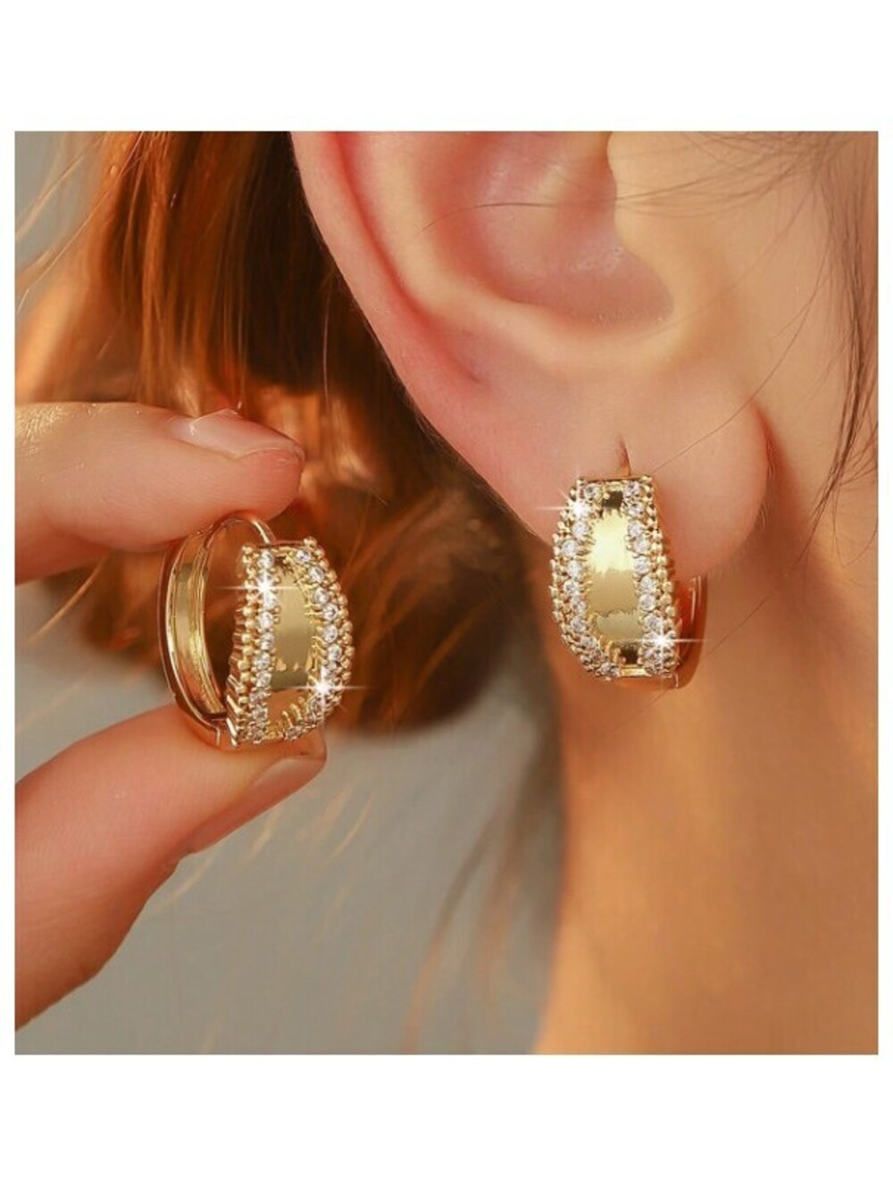 Stone rimmed hoop - Earrings - Gold - CZs - 1"